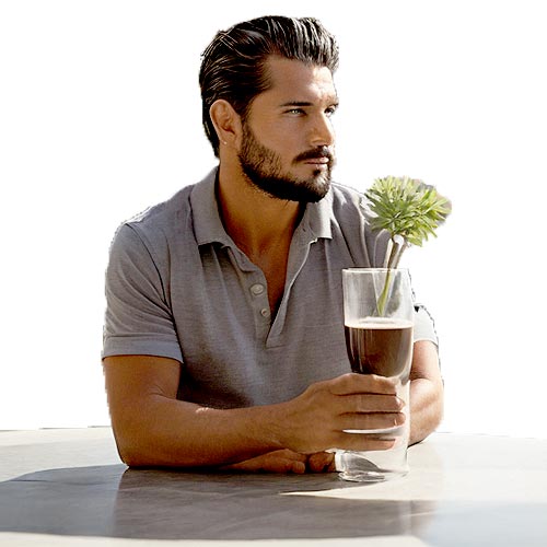 Mi bautismo mi primera vez hombre solo bebeiendo Asarex